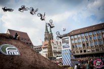 Anthony Messere – Backflip double barspin.jpg