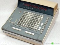 primera-calculadora-rf_296057.jpg